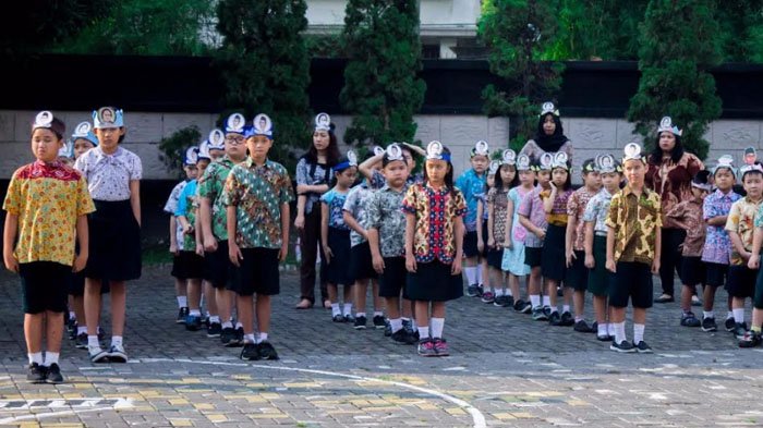 SD Great Crystal School Surabaya