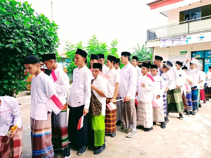 Pondok Pesantren Al-Ikhwan yang ada di Kota Pekanbaru