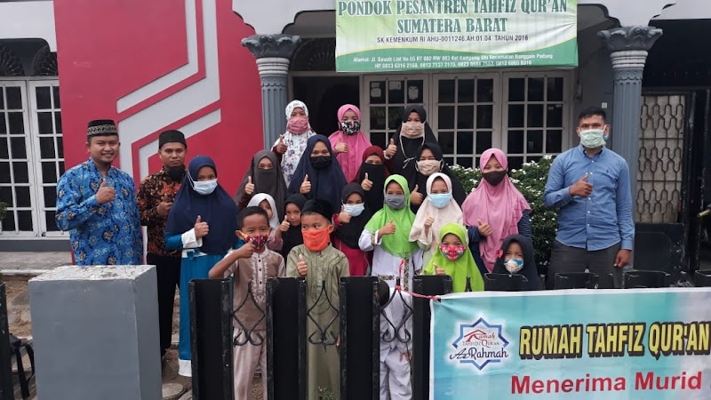 Pondok Pesantren Daarul Mukhlasin, Padang City, West Sumatra, Indonesia yang ada di Kota Padang