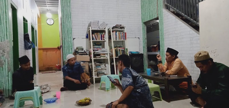 Pondok Pesantren Husnayain yang ada di Kota Jakarta Timur