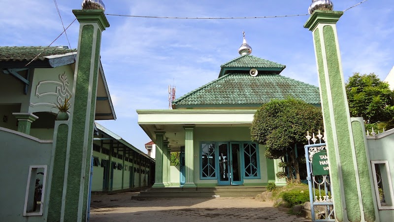 Pondok Pesantren Putri Nurul Ummahat yang ada di Kota Yogyakarta