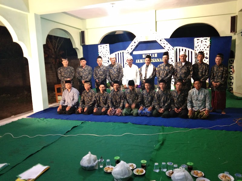 Pondok Pesantren Tarbiyatul Falah Pakunden yang ada di Kota Blitar