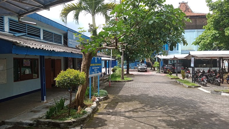 Sekolah Tinggi Teologi Magelang yang ada di Kota Magelang