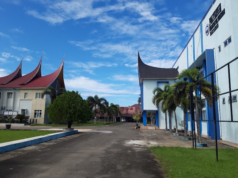 SMK Negeri 4 Pariaman yang ada di Kota Pariaman