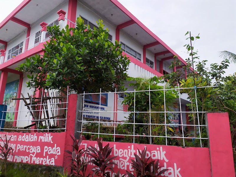 SMK NUSANTARA BITUNG yang ada di Kota Bitung