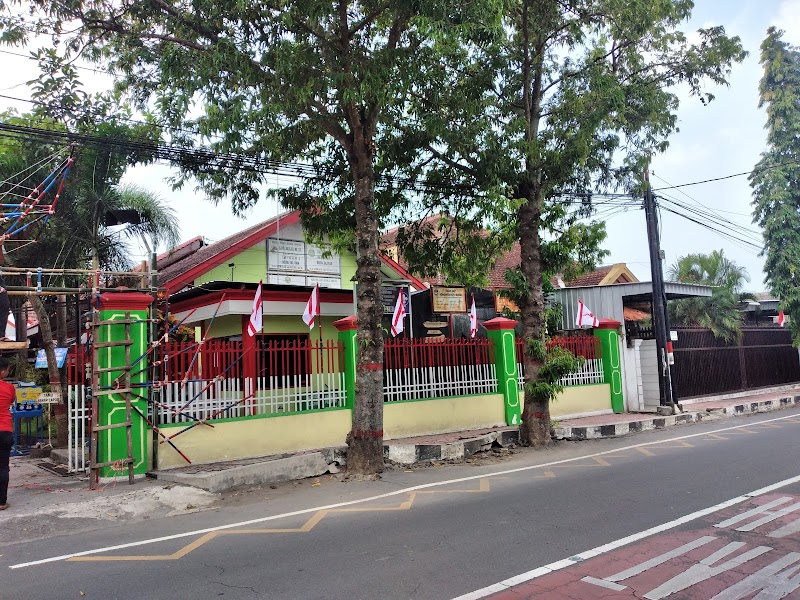 UPT SMP Negeri 4 Kota Blitar yang ada di Kota Blitar