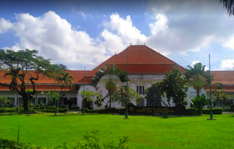 Mengenal Universitas Airlangga