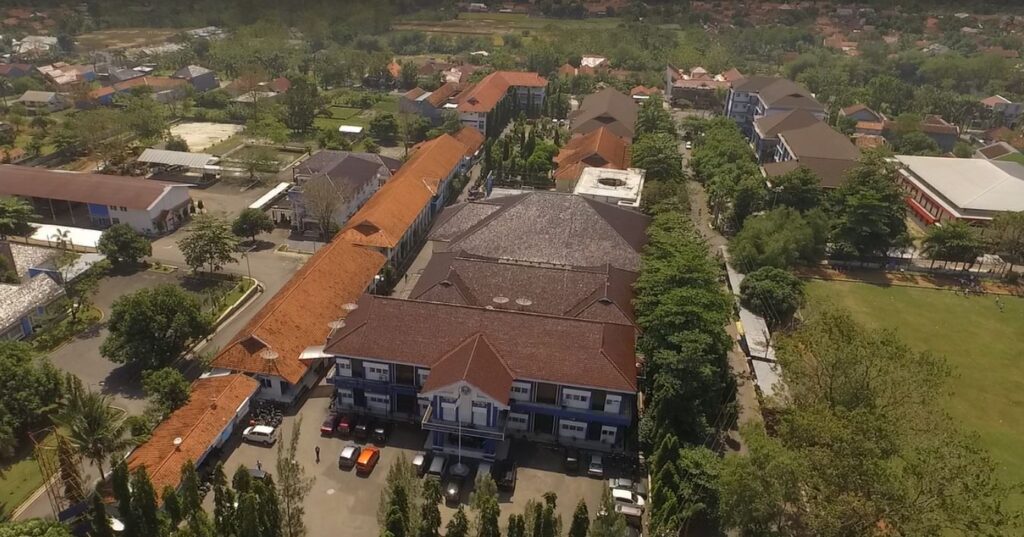 Tentang Universitas Majalengka