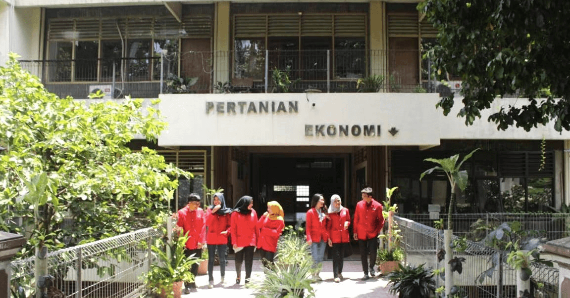 Tentang Universitas Nusa Bangsa