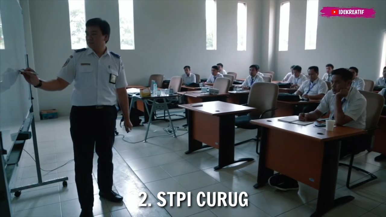 biaya sekolah pilot 3