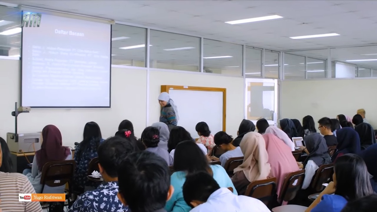 universitas hukum terbaik di indonesia 2