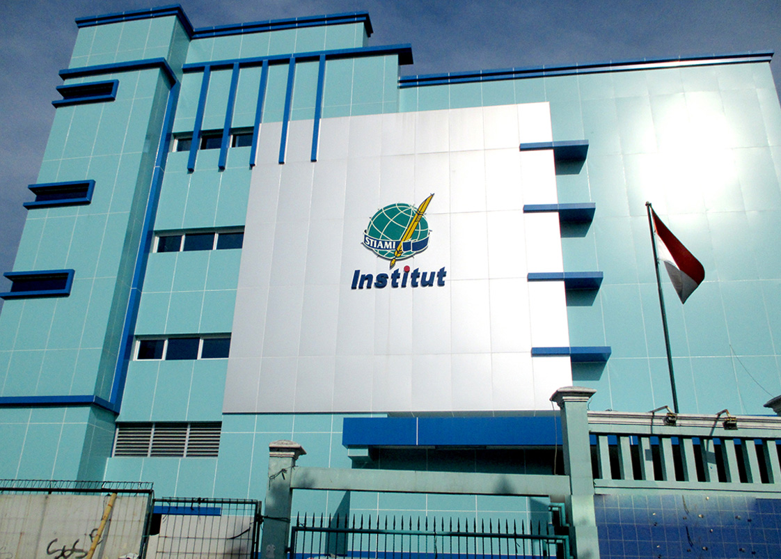 Institut STIAMI Jakarta